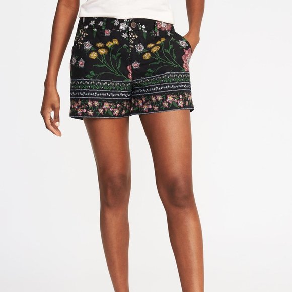Old Navy Black Multicolor Floral Casual Shorts 0 - Picture 2 of 8